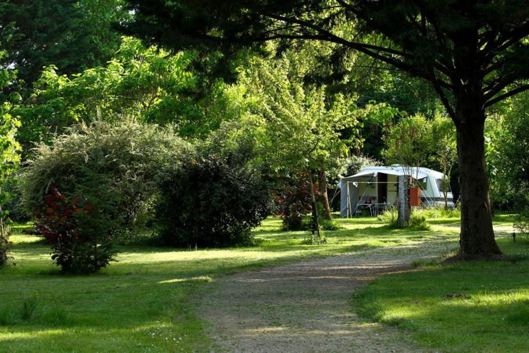 Camping Et Hotel Chateau Du Haget Montesquiou Zewnętrze zdjęcie